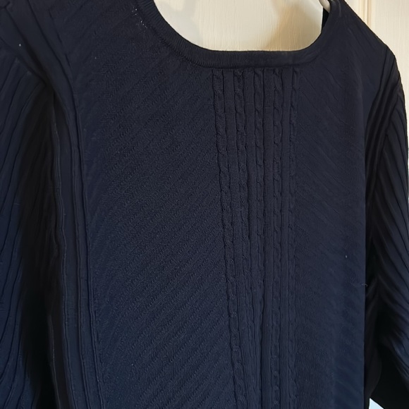 Cato’s Navy Blue blouse size 18/20 NWT - Picture 4 of 6